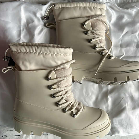 1 day sale! Marc Fisher Ltd Marzipan Freely Waterproof Lace-Up Furry Boots - Picture 5 of 7